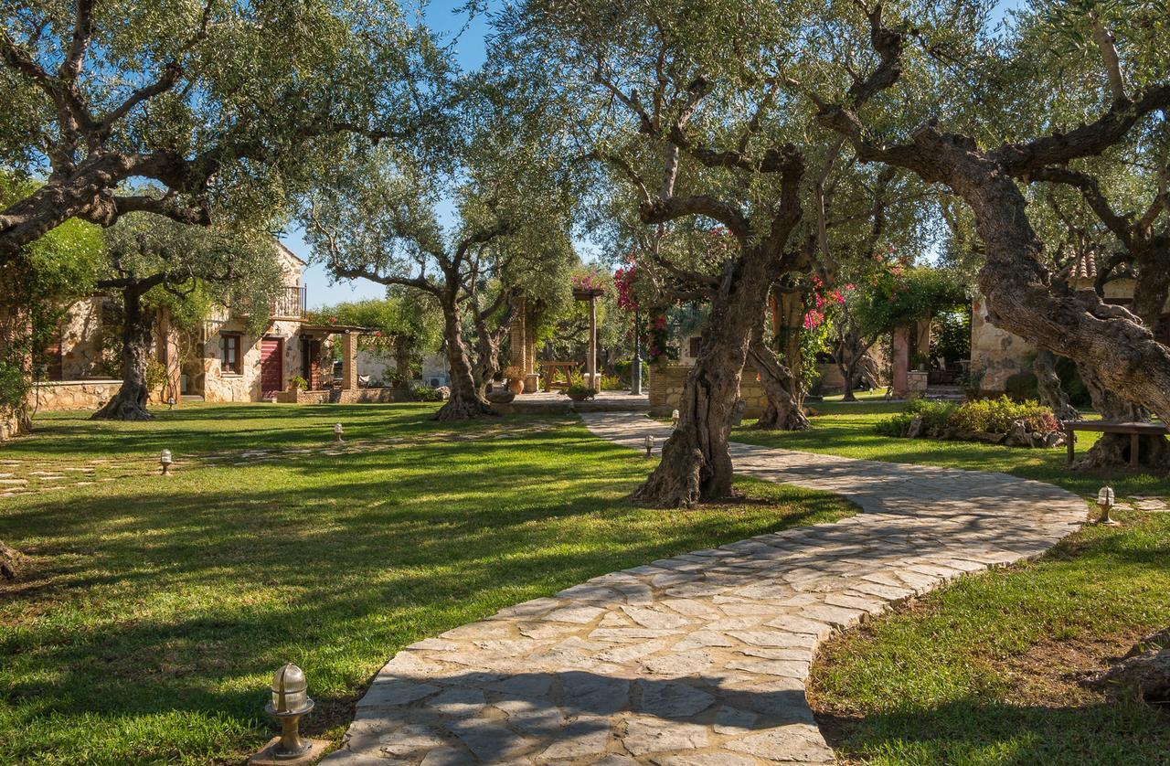טסיליבי Paliokaliva Apartments And Villas מראה חיצוני תמונה