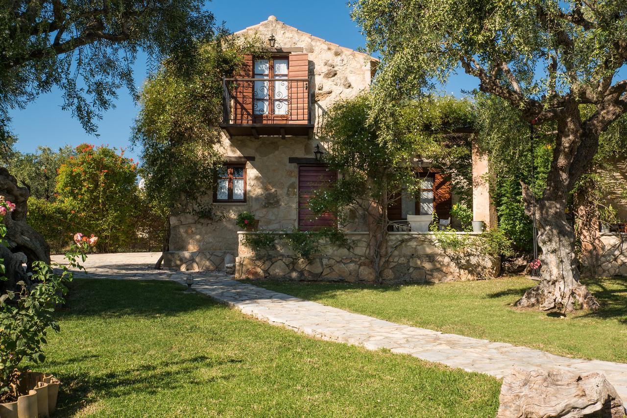 טסיליבי Paliokaliva Apartments And Villas מראה חיצוני תמונה