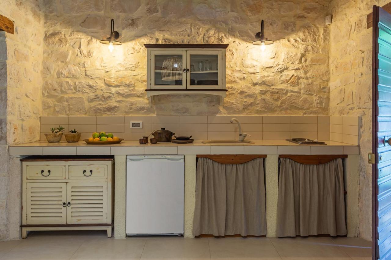 טסיליבי Paliokaliva Apartments And Villas מראה חיצוני תמונה
